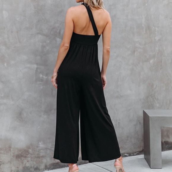 VICI | Pursuit Of Happiness One Shoulder Jumpsuit - Picture 4 of 6